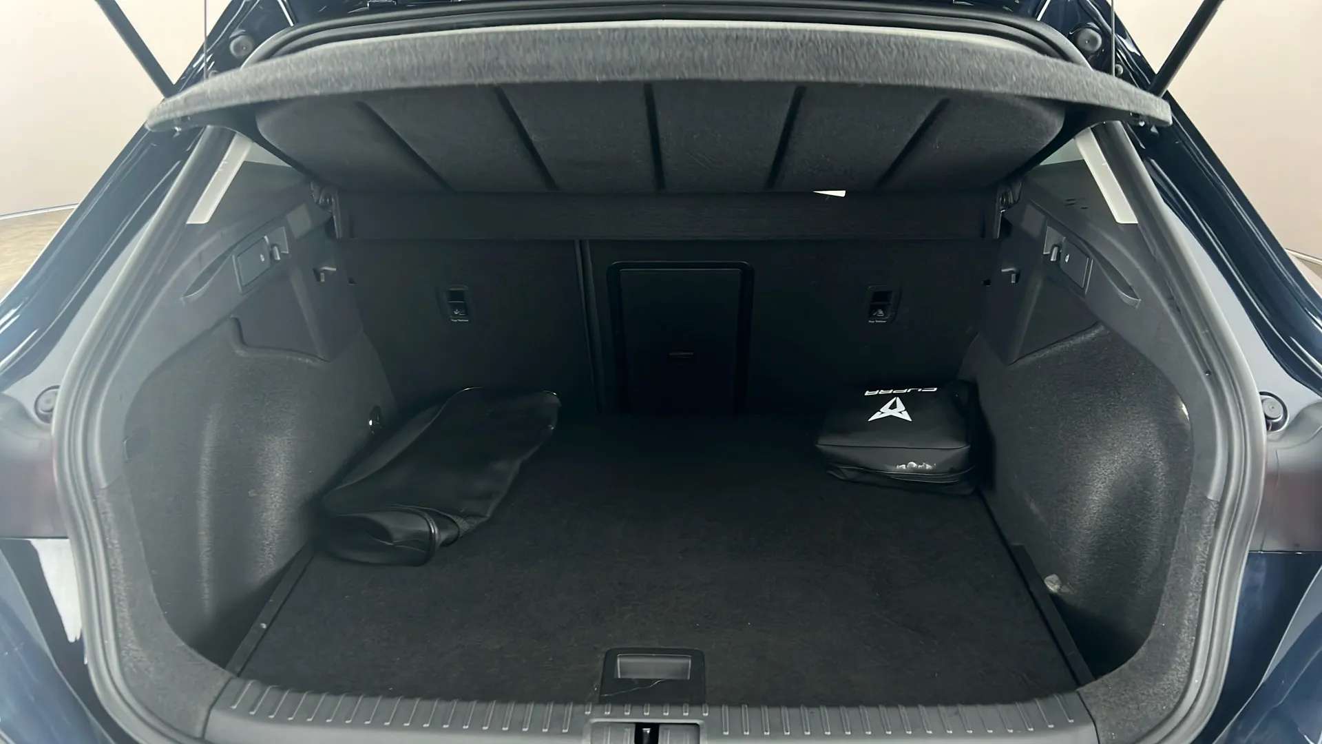 2022 CUPRA FORMENTOR 2022 CUPRA FORMENTOR