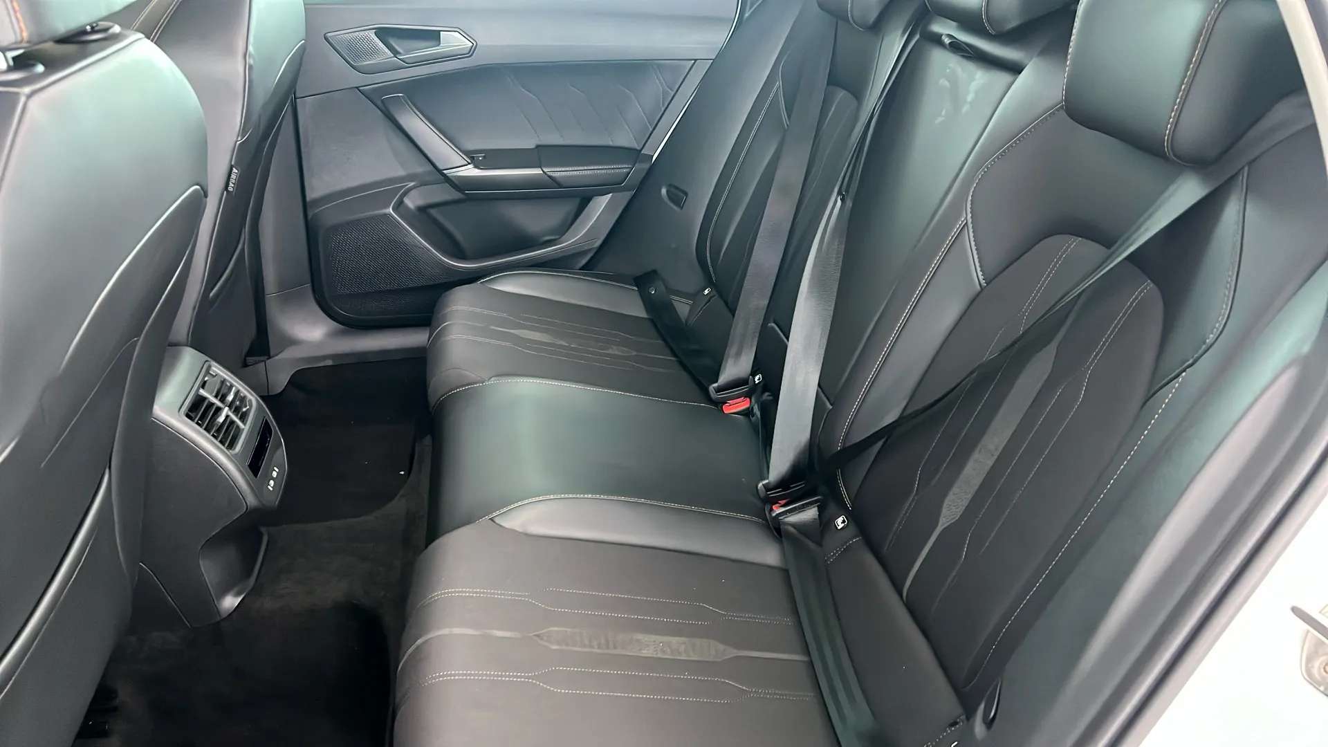 2023 CUPRA FORMENTOR 2023 CUPRA FORMENTOR