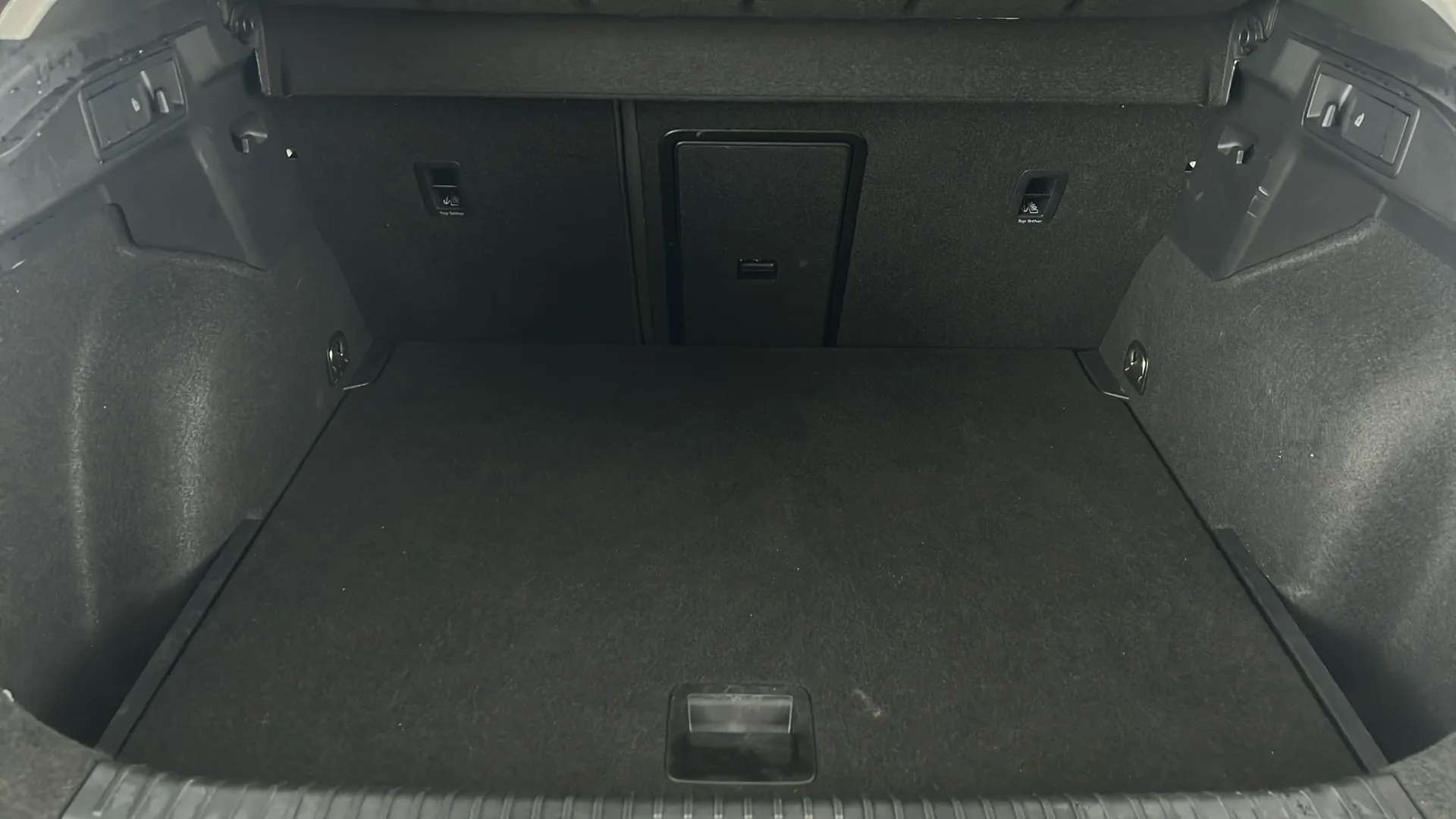 2023 CUPRA FORMENTOR 2023 CUPRA FORMENTOR