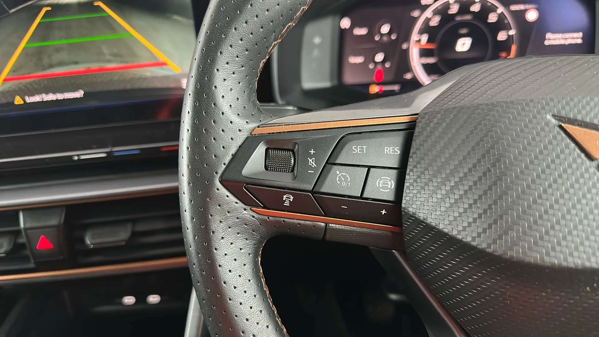 2024 CUPRA FORMENTOR 2024 CUPRA FORMENTOR