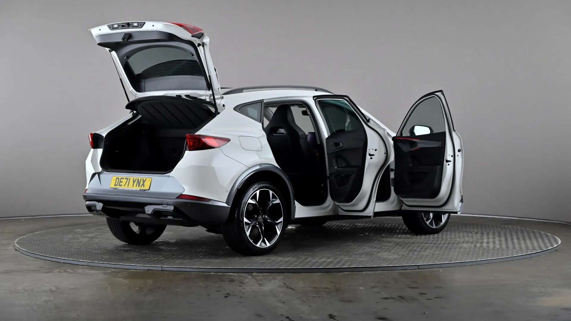 2021 CUPRA FORMENTOR 2021 CUPRA FORMENTOR