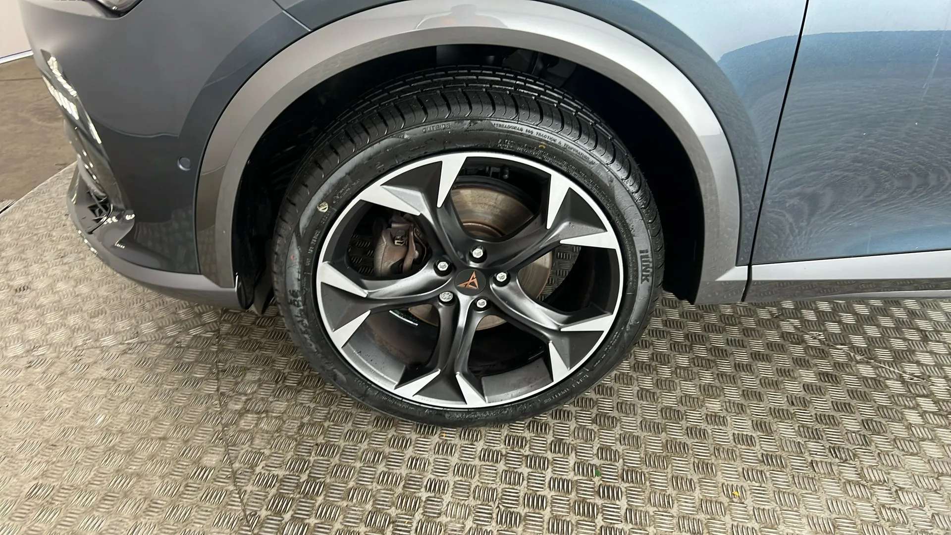 2023 CUPRA FORMENTOR 2023 CUPRA FORMENTOR