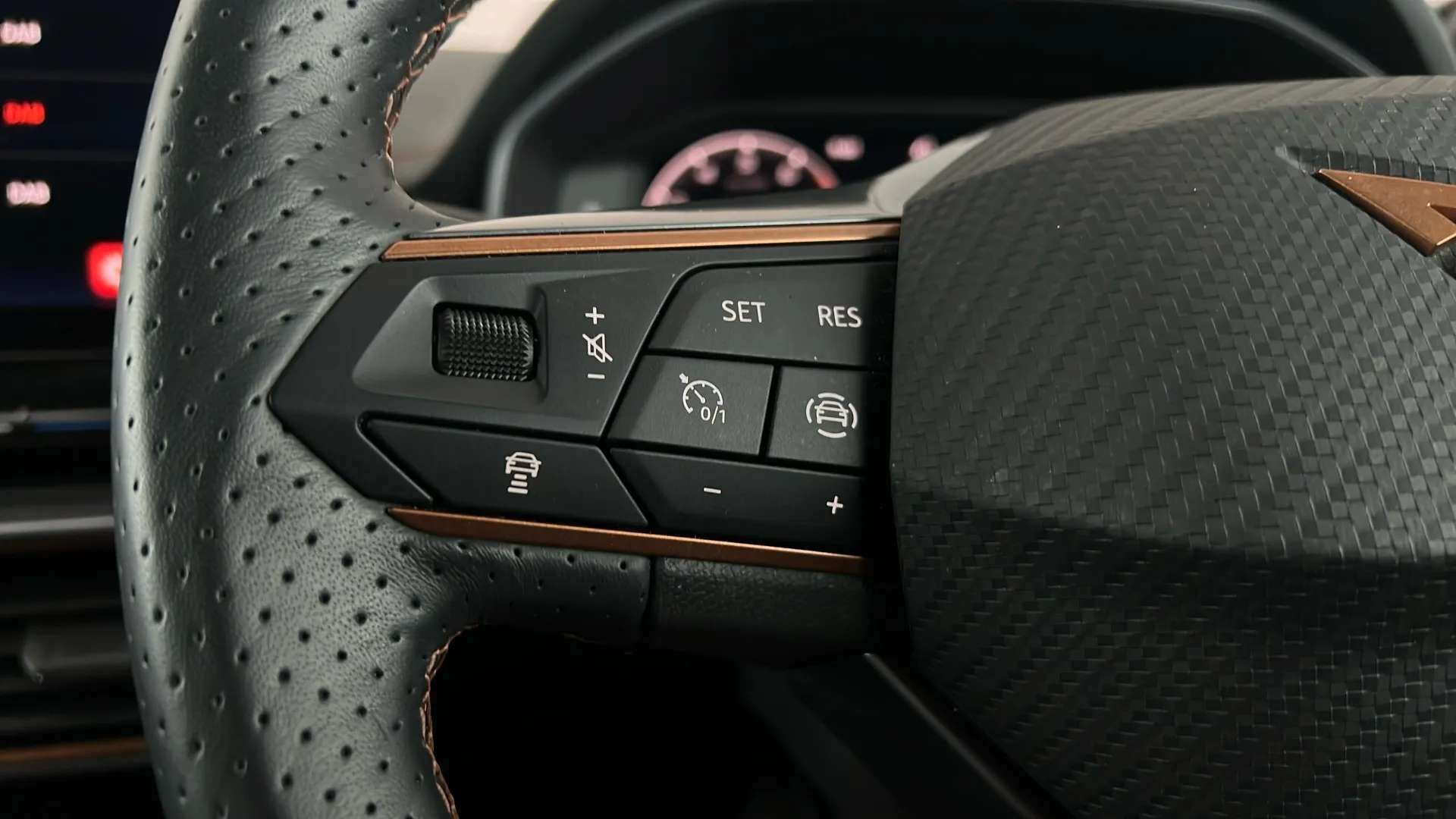 2023 CUPRA FORMENTOR 2023 CUPRA FORMENTOR