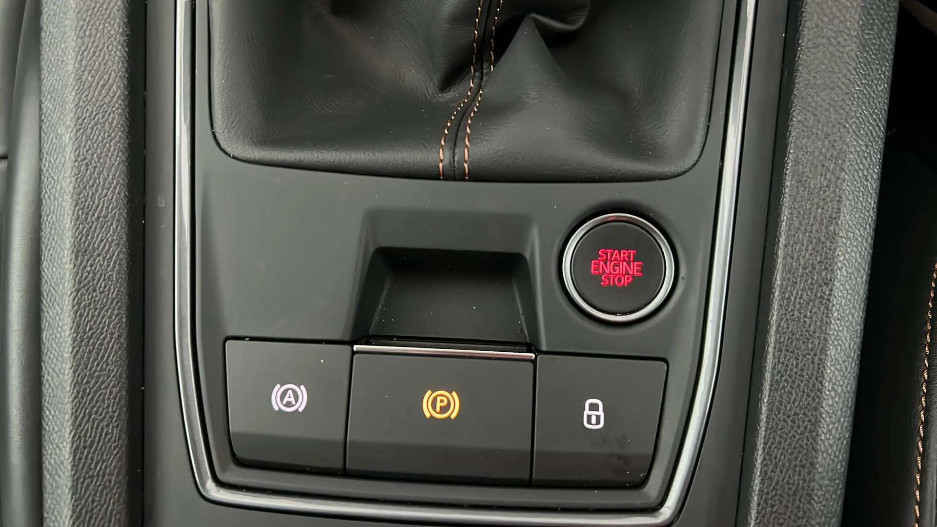 2022 CUPRA FORMENTOR 2022 CUPRA FORMENTOR