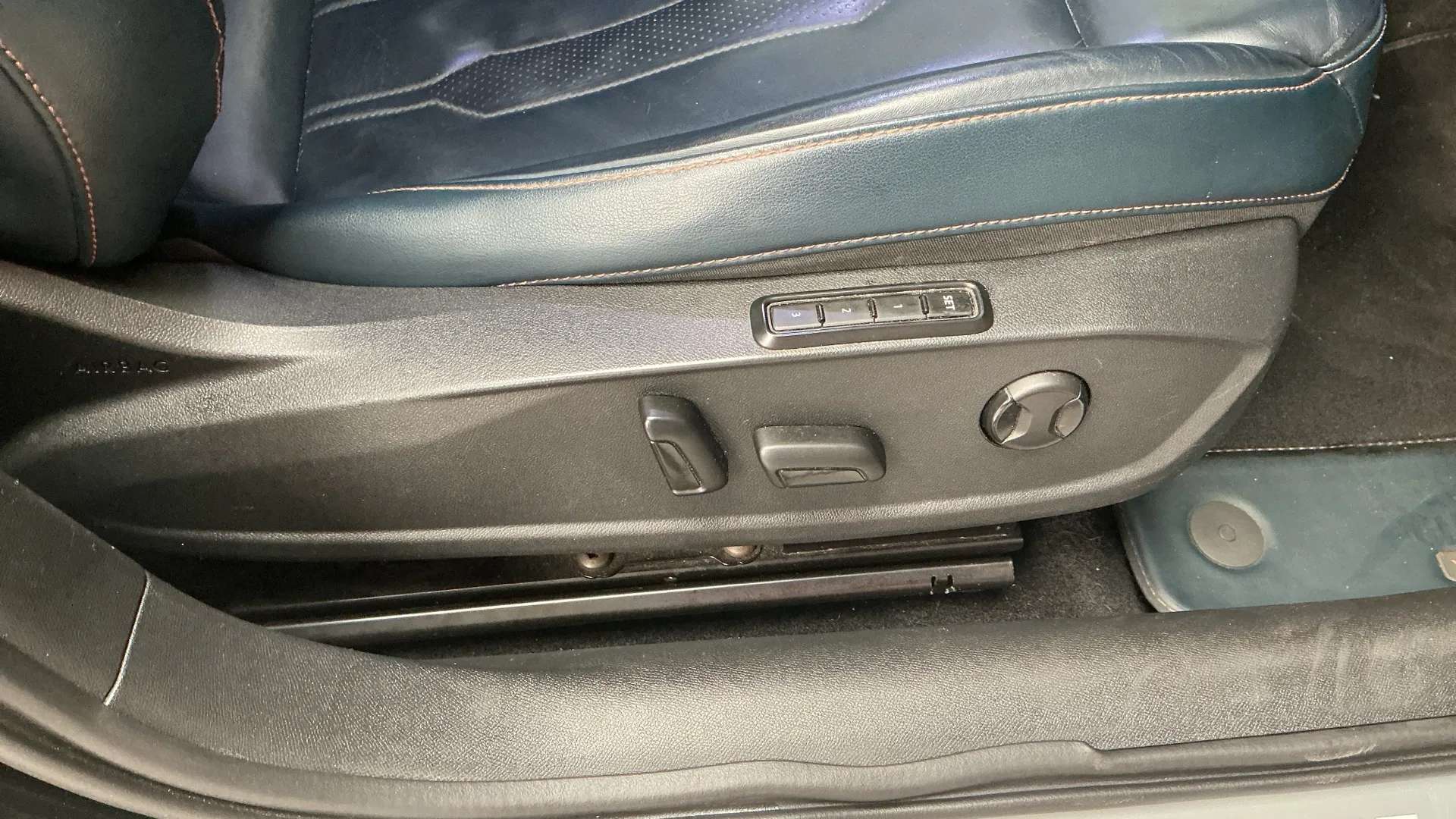 2021 CUPRA FORMENTOR 2021 CUPRA FORMENTOR