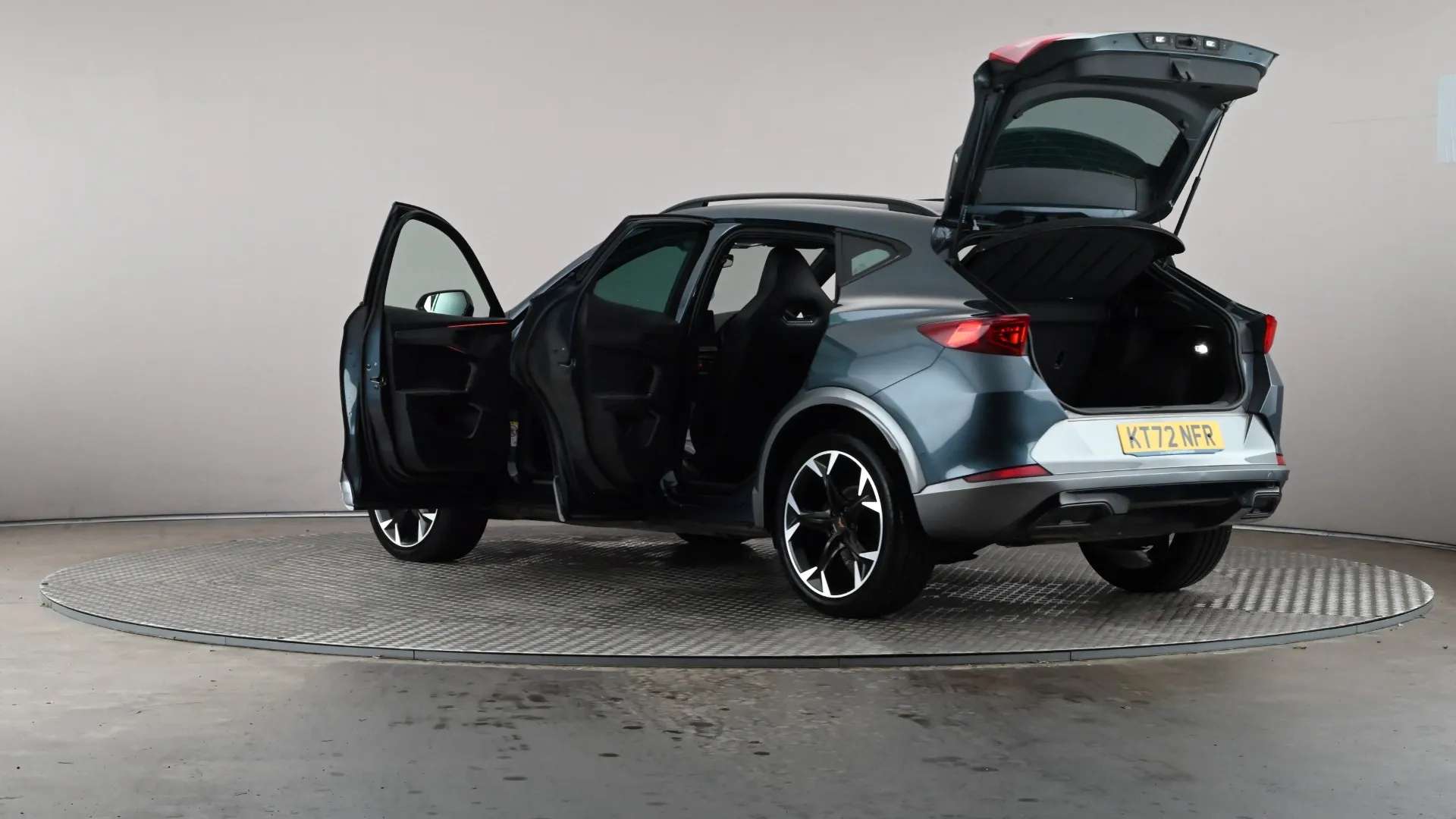 2022 CUPRA FORMENTOR 2022 CUPRA FORMENTOR