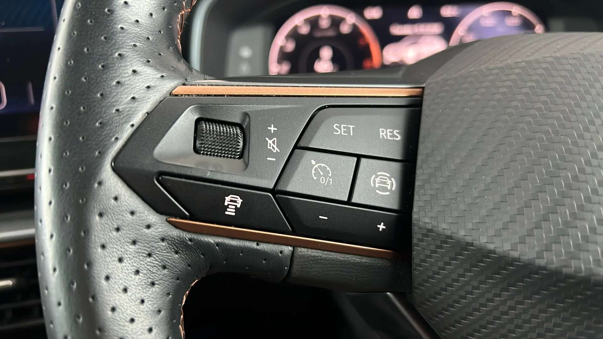 2022 CUPRA FORMENTOR 2022 CUPRA FORMENTOR