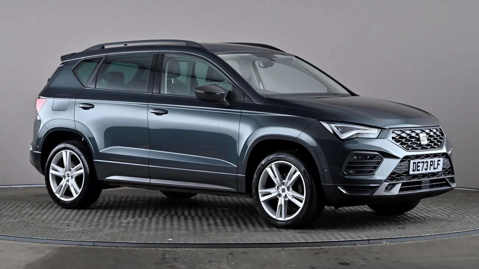 A 2023 SEAT ATECA 1.5 TSI EVO FR A 2023 SEAT ATECA 1.5 TSI EVO FR