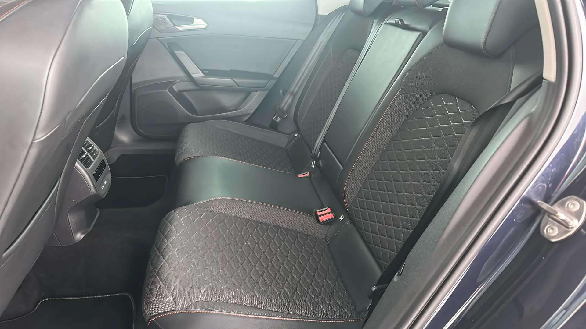 2022 SEAT LEON 2022 SEAT LEON