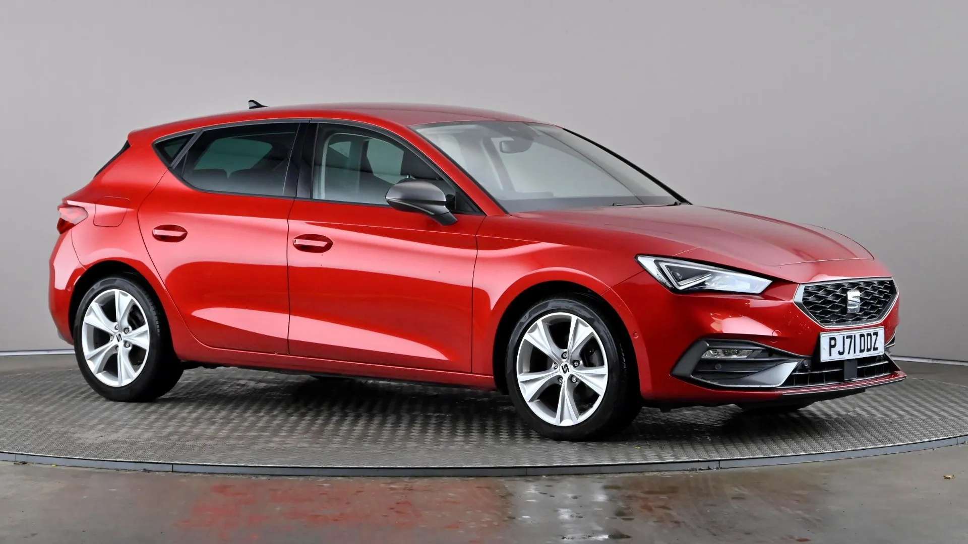 A 2021 SEAT LEON 1.5 TSI EVO FR A 2021 SEAT LEON 1.5 TSI EVO FR