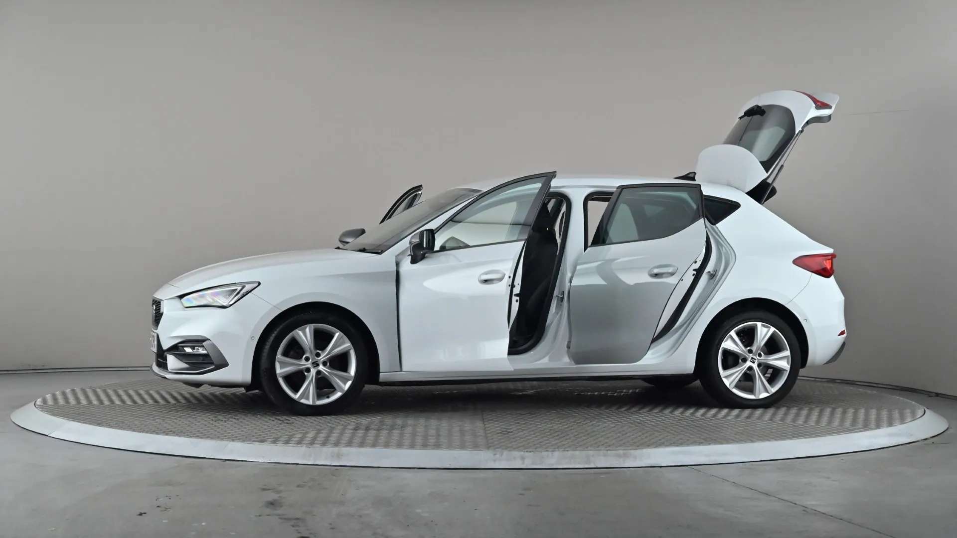 2021 SEAT LEON 2021 SEAT LEON