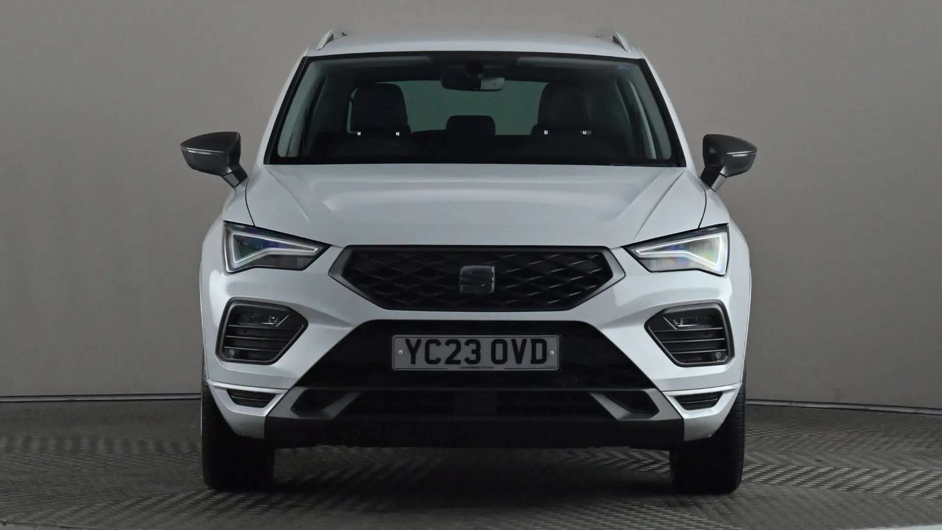 A 2023 SEAT ATECA 1.5 TSI EVO FR A 2023 SEAT ATECA 1.5 TSI EVO FR