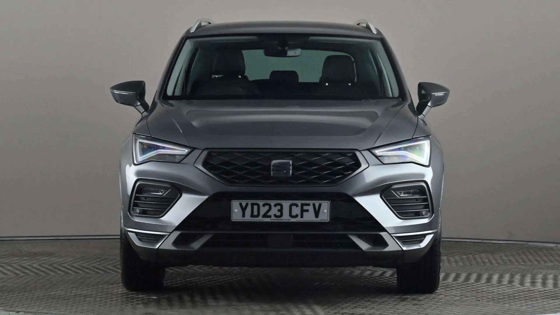 A 2023 SEAT ATECA 1.5 TSI EVO FR A 2023 SEAT ATECA 1.5 TSI EVO FR