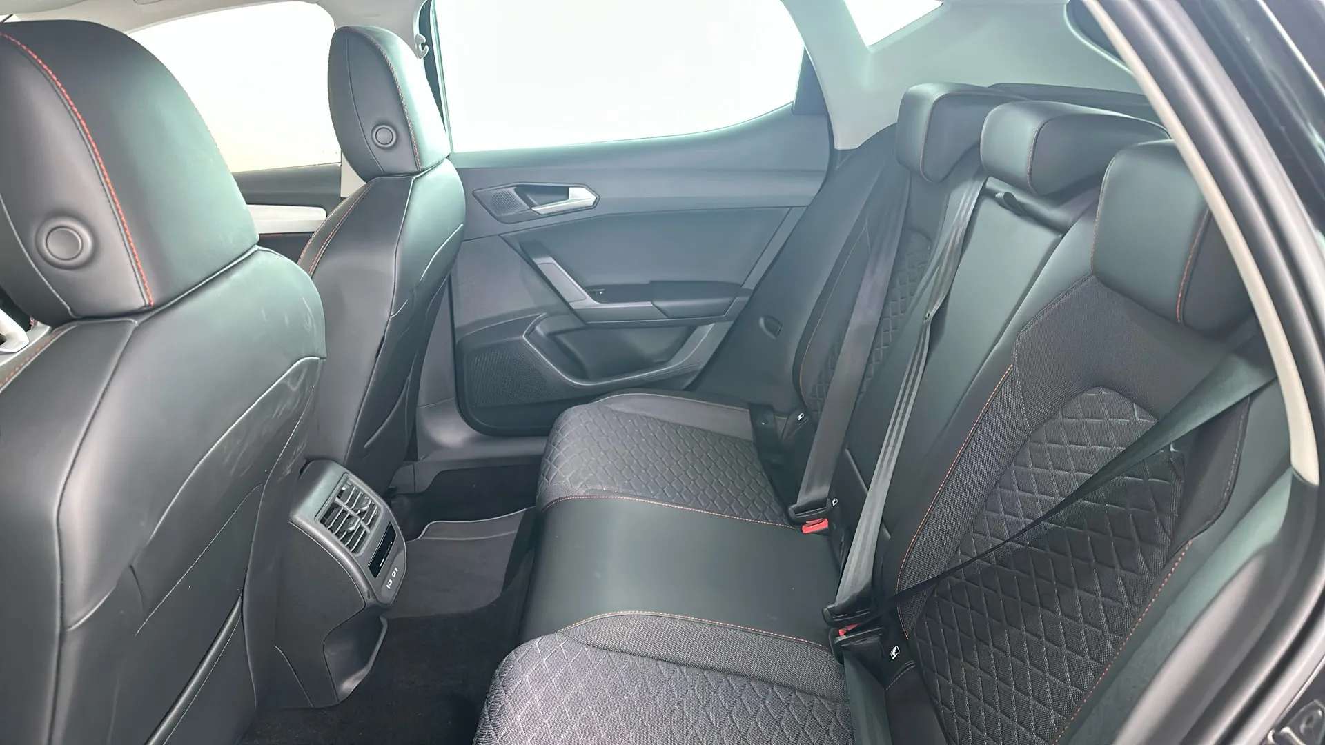 2023 SEAT LEON 2023 SEAT LEON