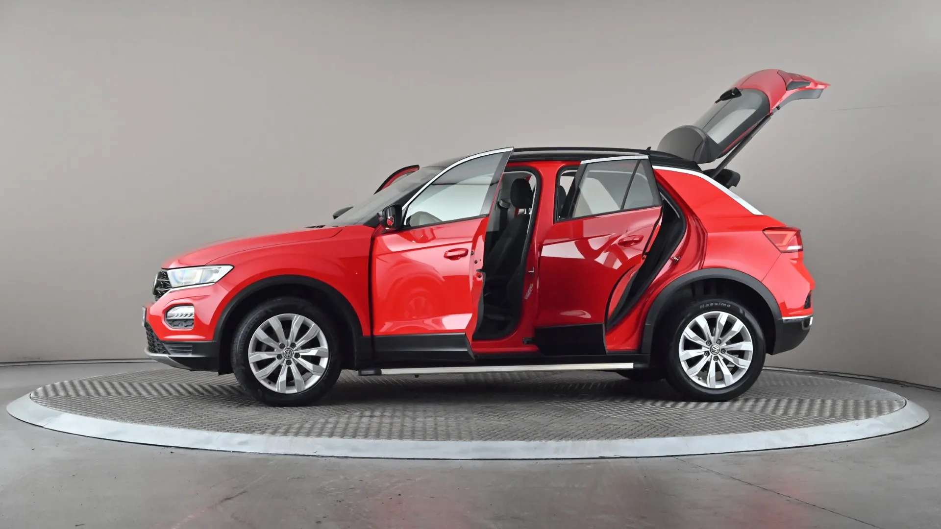 2018 VOLKSWAGEN T-ROC 2018 VOLKSWAGEN T-ROC