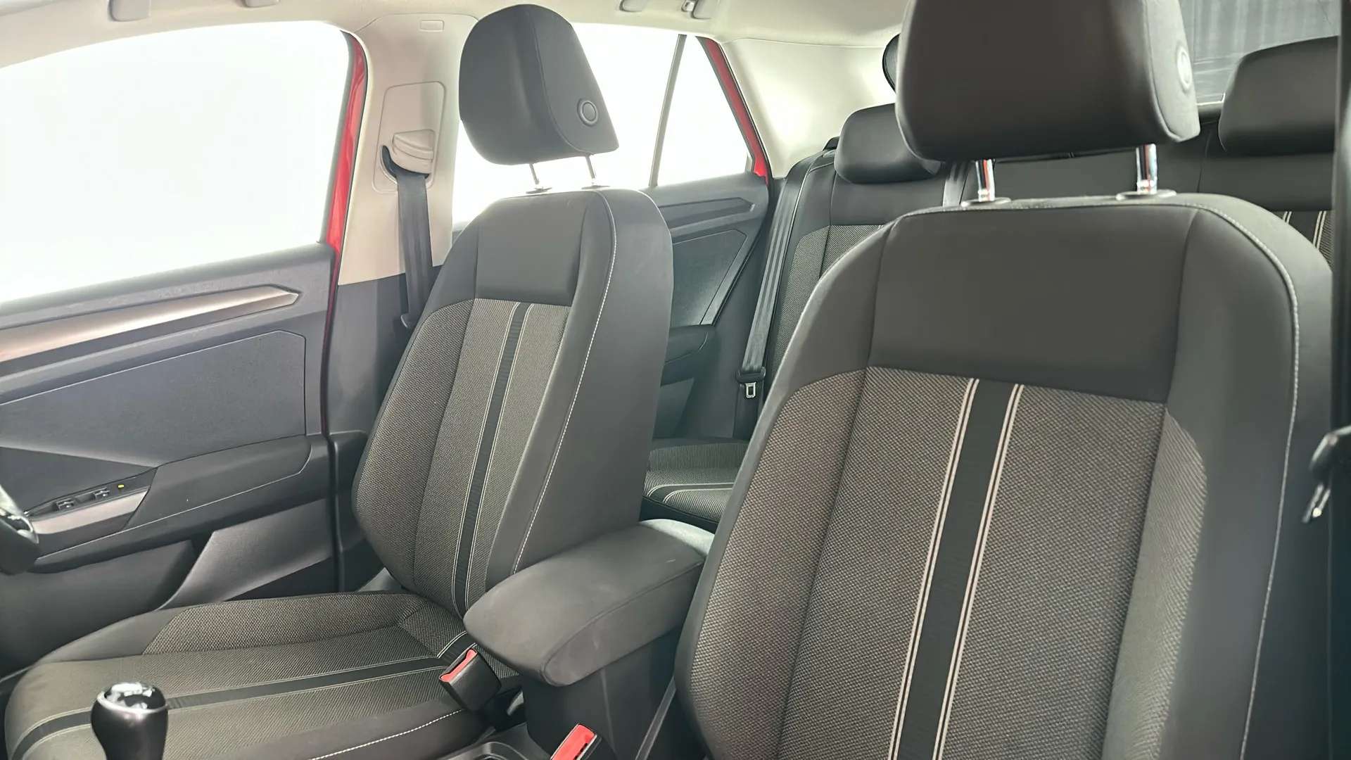 2018 VOLKSWAGEN T-ROC 2018 VOLKSWAGEN T-ROC