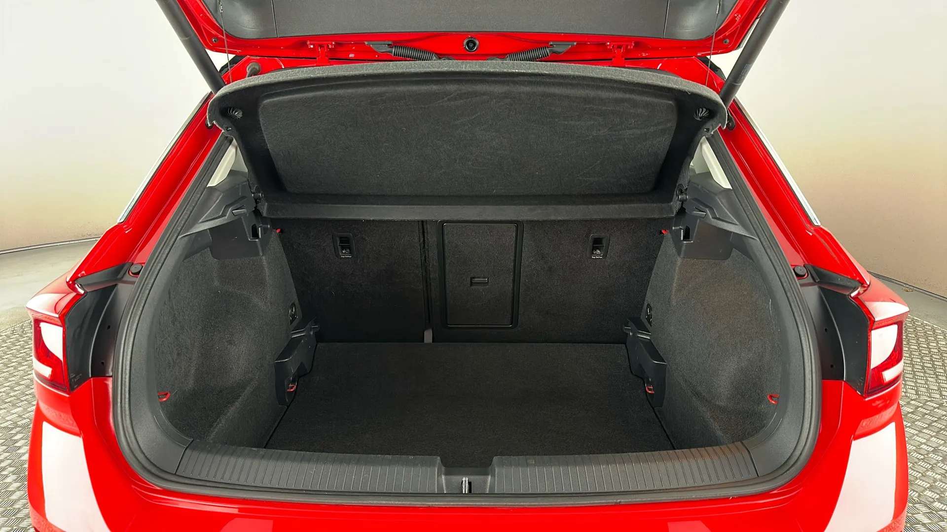 2018 VOLKSWAGEN T-ROC 2018 VOLKSWAGEN T-ROC