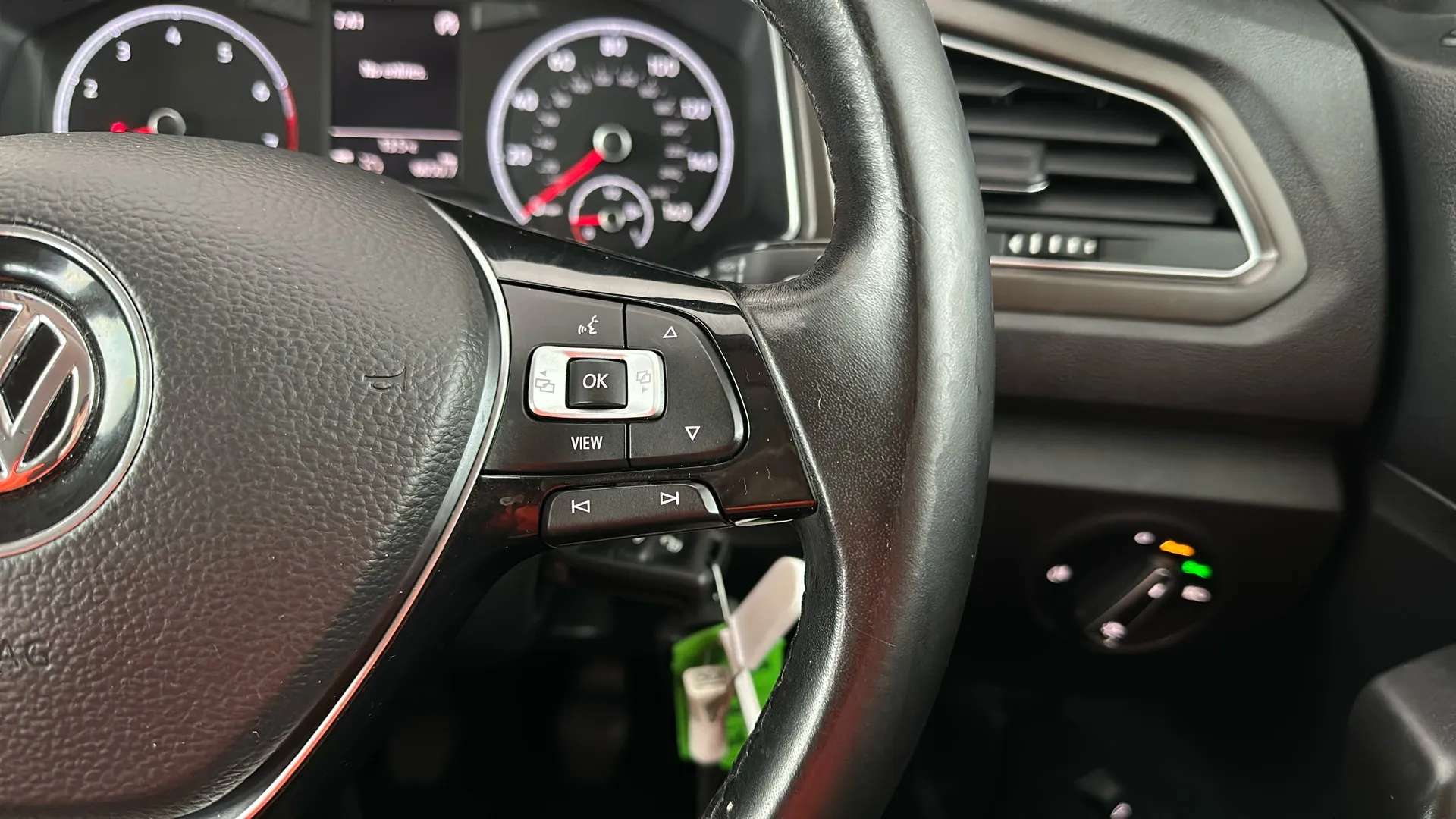 2018 VOLKSWAGEN T-ROC 2018 VOLKSWAGEN T-ROC
