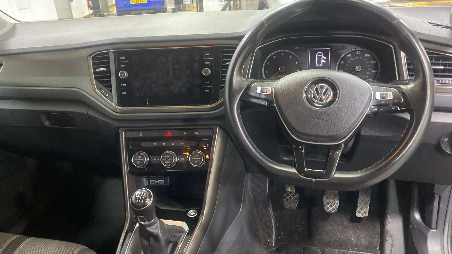 2019 VOLKSWAGEN T-ROC 2019 VOLKSWAGEN T-ROC