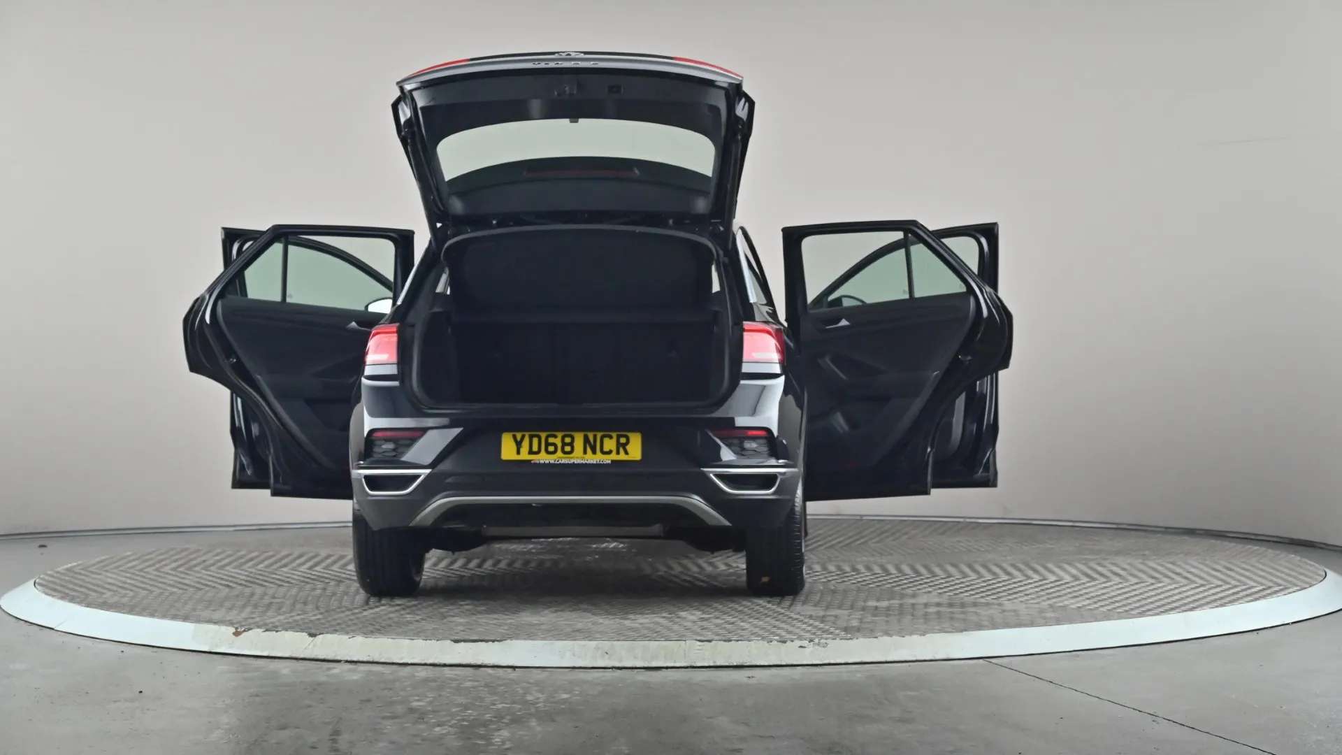 2019 VOLKSWAGEN T-ROC 2019 VOLKSWAGEN T-ROC