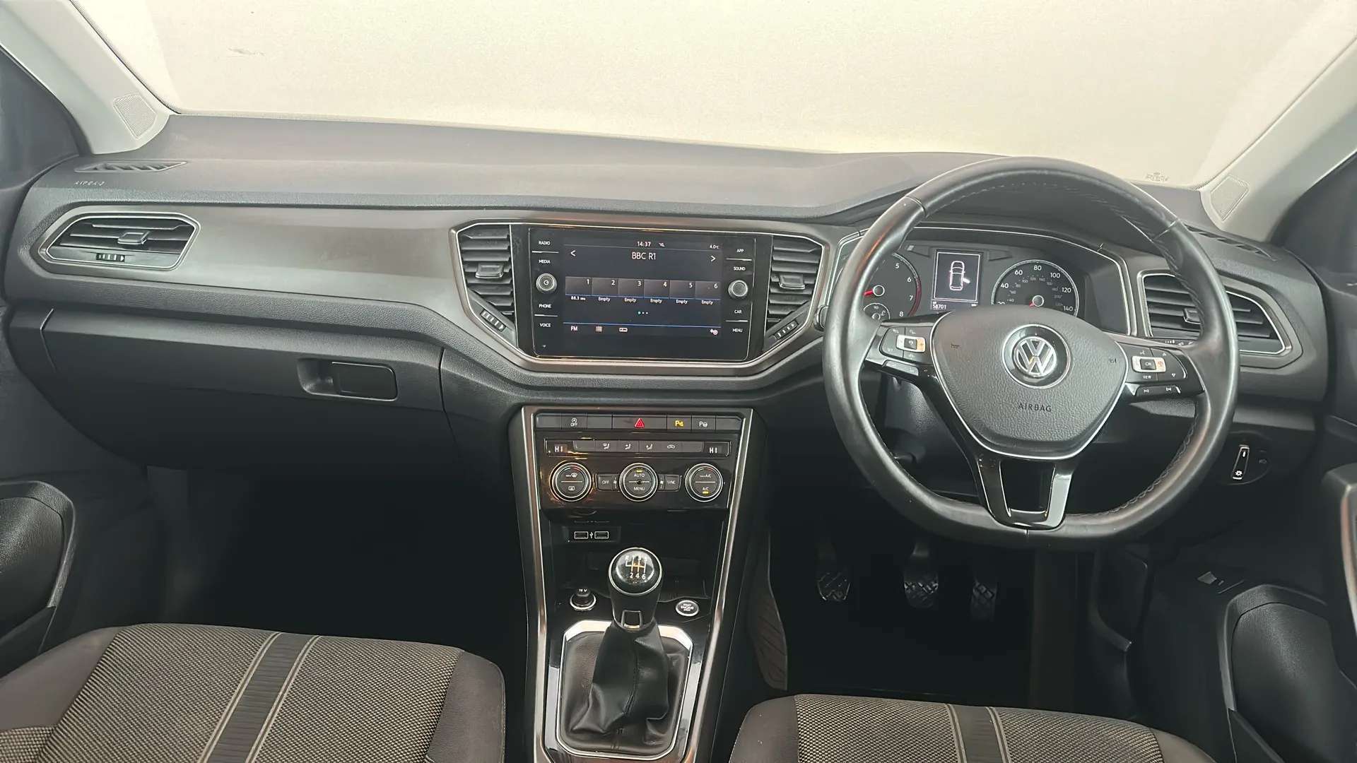 2019 VOLKSWAGEN T-ROC 2019 VOLKSWAGEN T-ROC