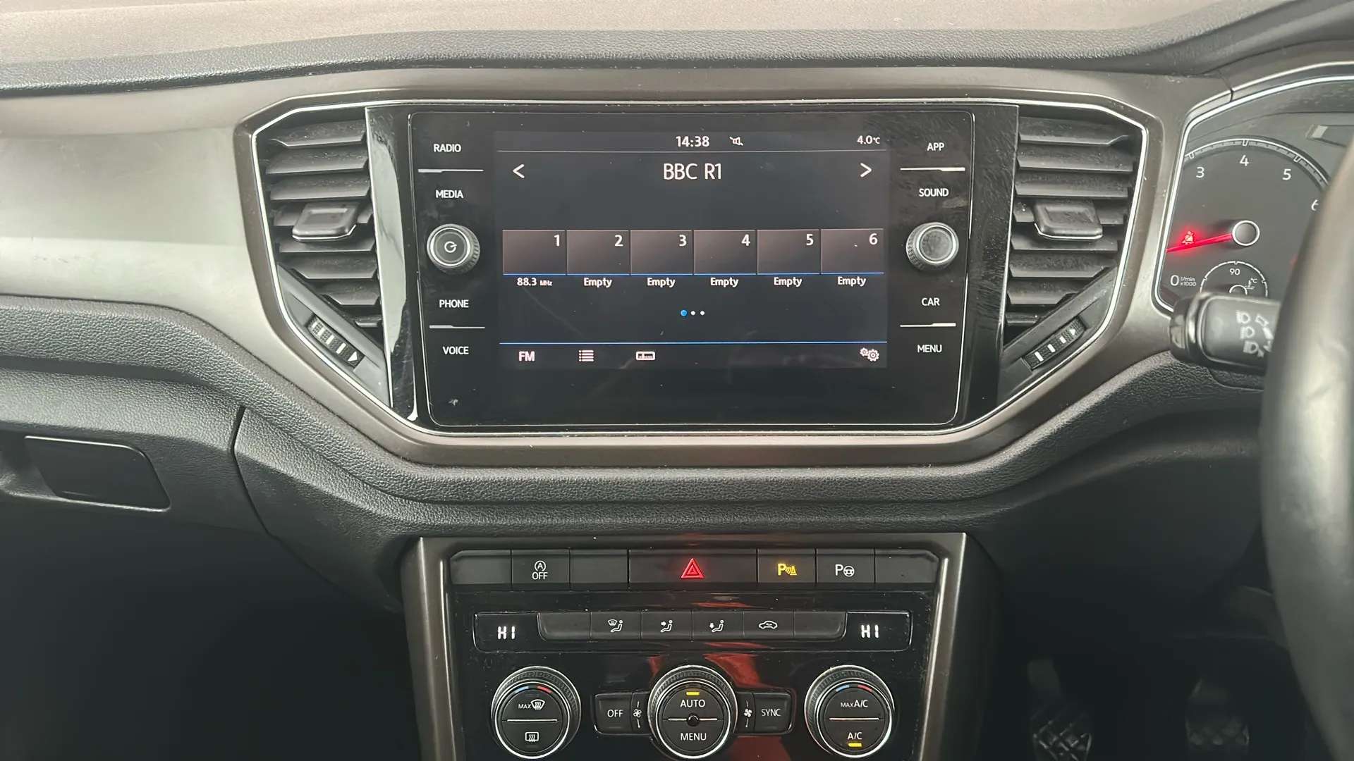 2019 VOLKSWAGEN T-ROC 2019 VOLKSWAGEN T-ROC