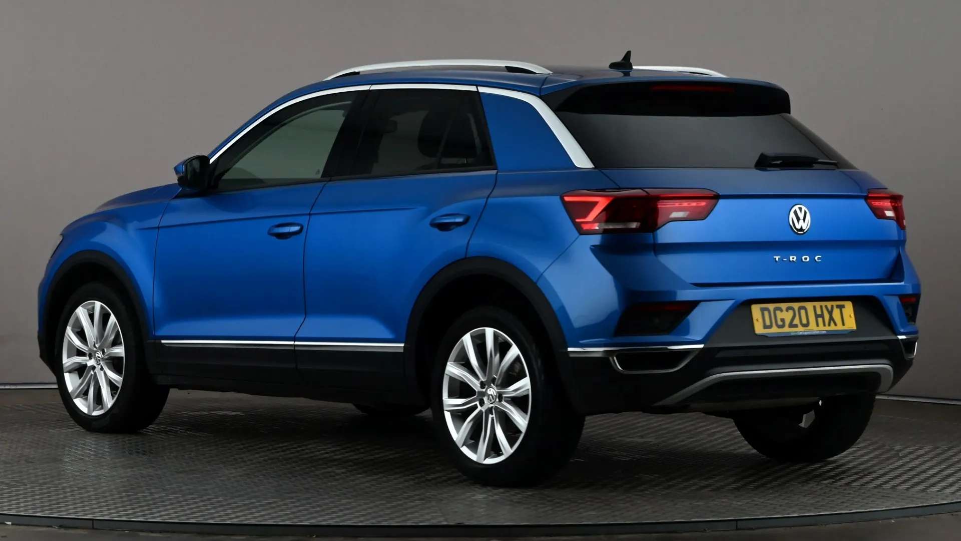 A 2020 VOLKSWAGEN T-ROC 1.5 TSI EVO SEL A 2020 VOLKSWAGEN T-ROC 1.5 TSI EVO SEL