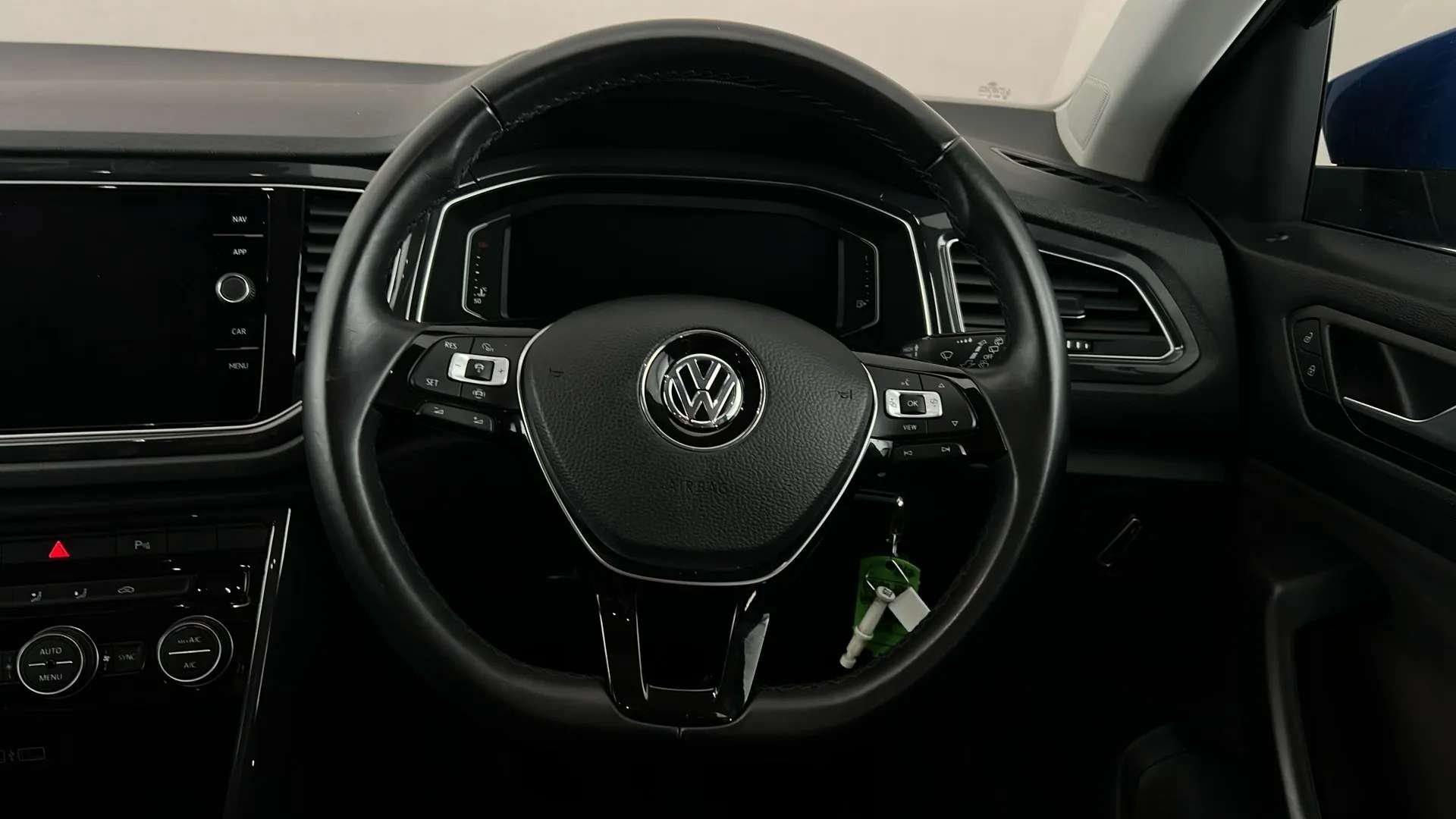 2020 VOLKSWAGEN T-ROC 2020 VOLKSWAGEN T-ROC