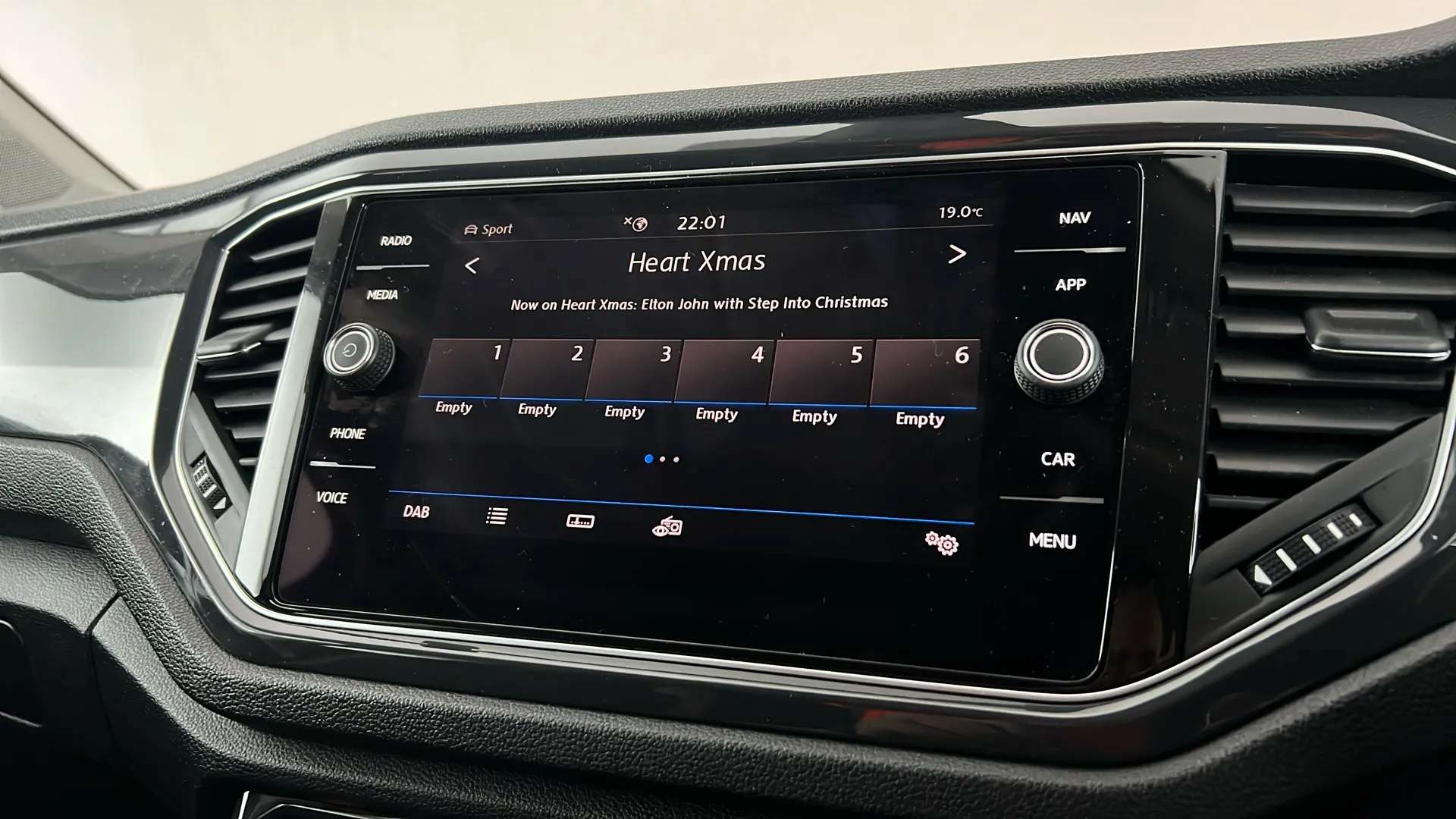 2020 VOLKSWAGEN T-ROC 2020 VOLKSWAGEN T-ROC