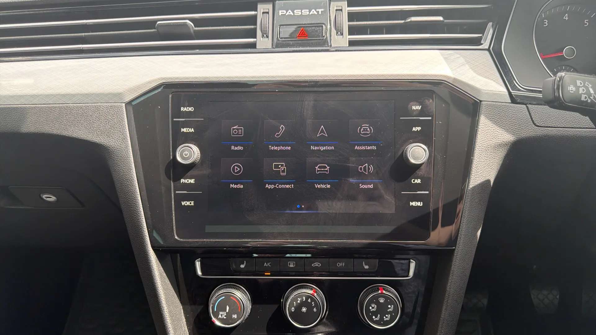 2019 VOLKSWAGEN PASSAT 2019 VOLKSWAGEN PASSAT