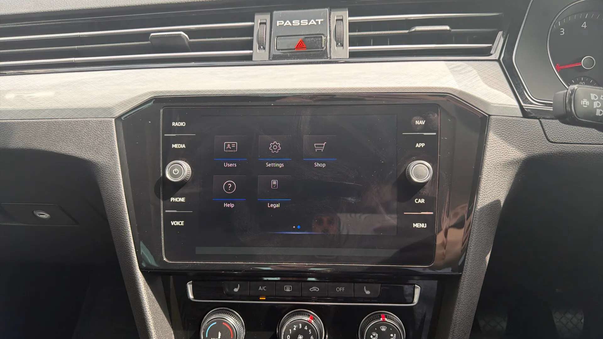 2019 VOLKSWAGEN PASSAT 2019 VOLKSWAGEN PASSAT