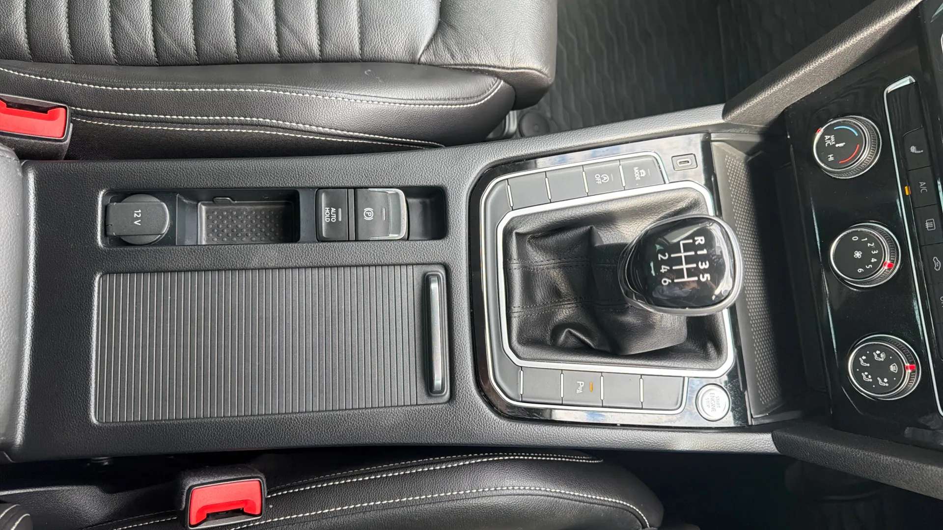 2019 VOLKSWAGEN PASSAT 2019 VOLKSWAGEN PASSAT