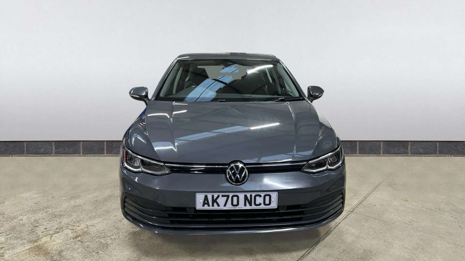 A 2020 VOLKSWAGEN GOLF 1.5 TSI Life A 2020 VOLKSWAGEN GOLF 1.5 TSI Life