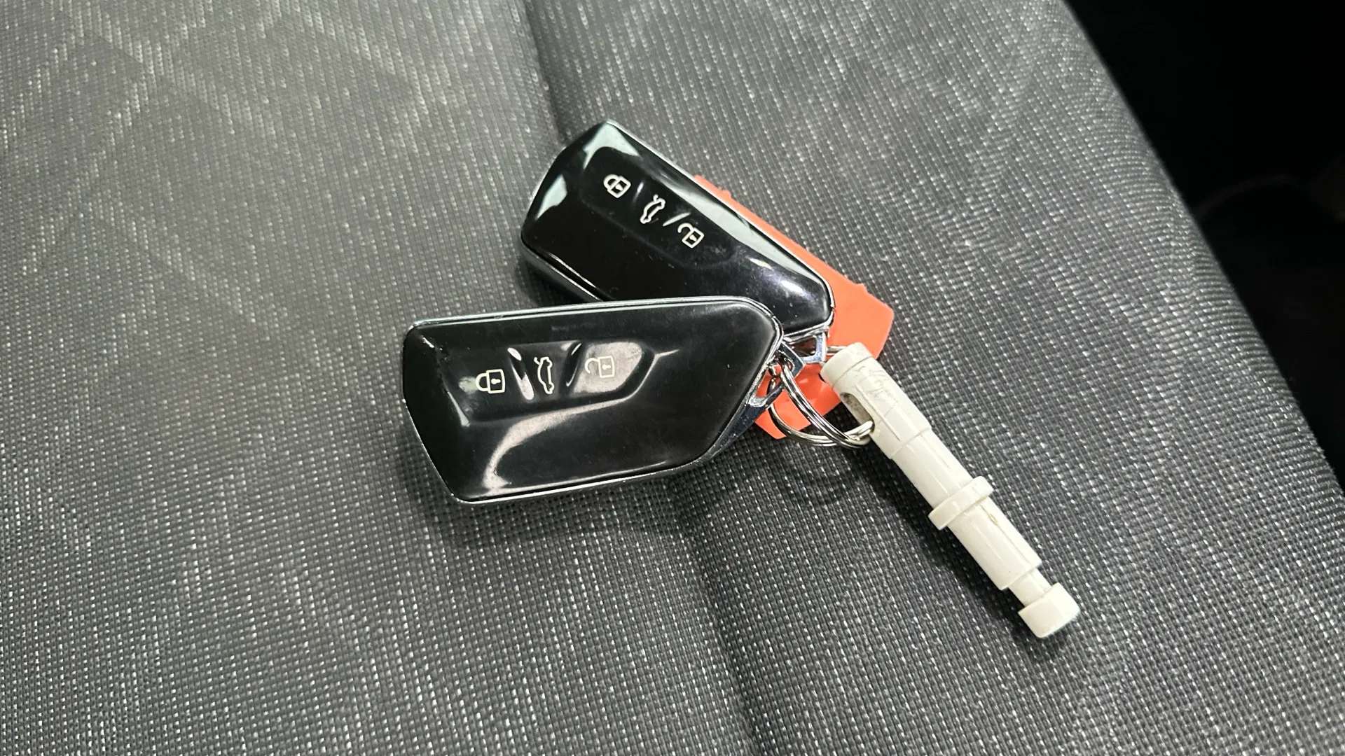 2020 VOLKSWAGEN GOLF 2020 VOLKSWAGEN GOLF