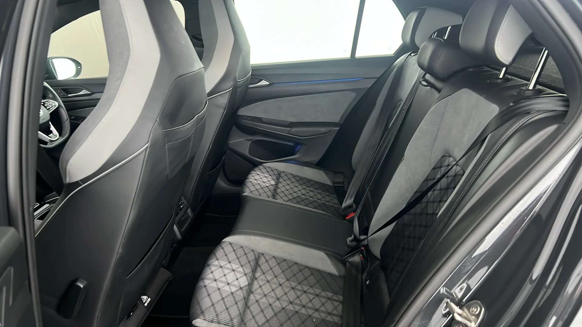 2024 VOLKSWAGEN GOLF 2024 VOLKSWAGEN GOLF