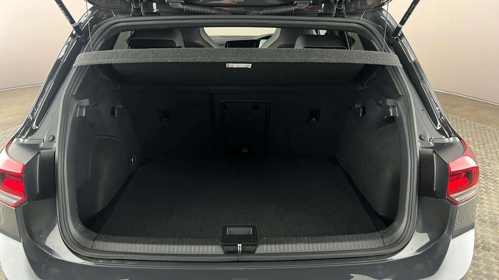 2024 VOLKSWAGEN GOLF 2024 VOLKSWAGEN GOLF