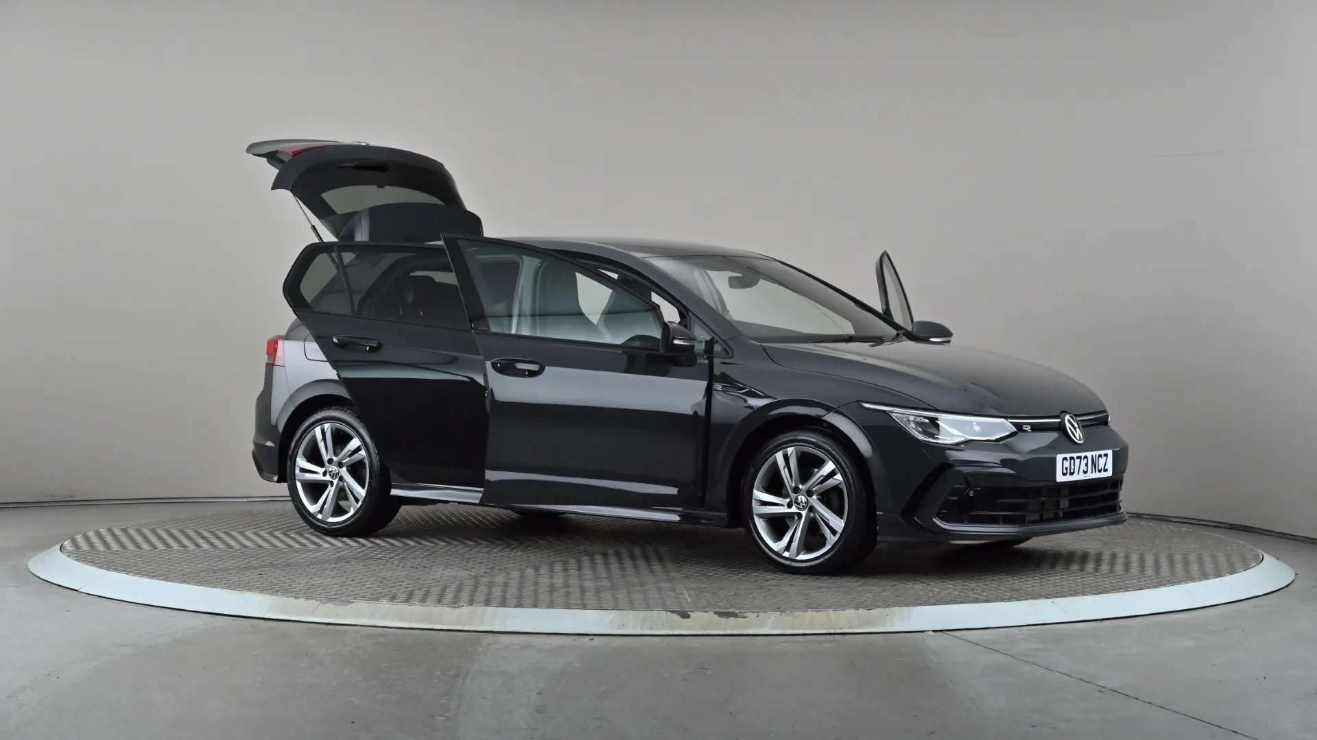 2024 VOLKSWAGEN GOLF 2024 VOLKSWAGEN GOLF