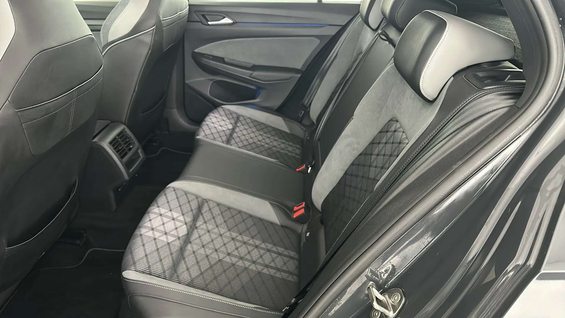 2024 VOLKSWAGEN GOLF 2024 VOLKSWAGEN GOLF