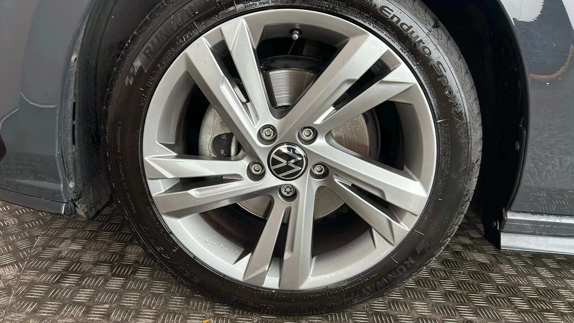 2024 VOLKSWAGEN GOLF 2024 VOLKSWAGEN GOLF