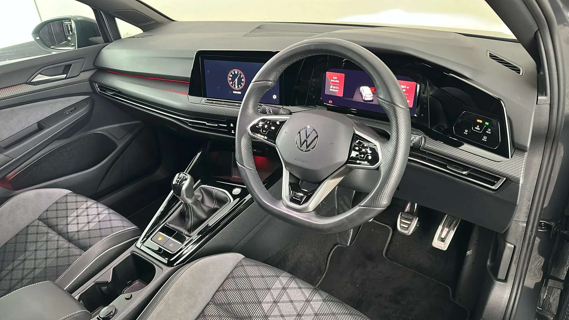2024 VOLKSWAGEN GOLF 2024 VOLKSWAGEN GOLF