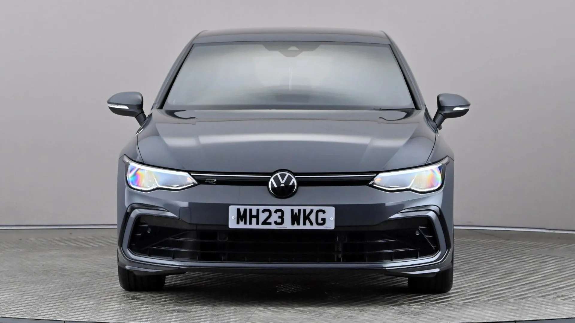 A 2023 VOLKSWAGEN GOLF 1.5 TSI R-Line A 2023 VOLKSWAGEN GOLF 1.5 TSI R-Line