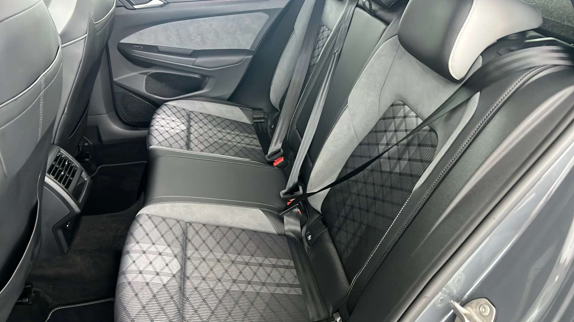 2023 VOLKSWAGEN GOLF 2023 VOLKSWAGEN GOLF
