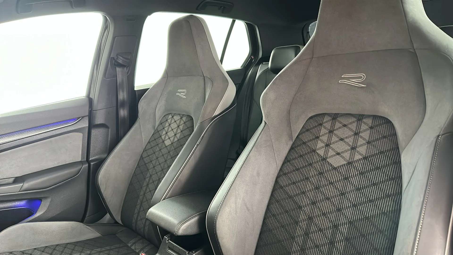 2023 VOLKSWAGEN GOLF 2023 VOLKSWAGEN GOLF