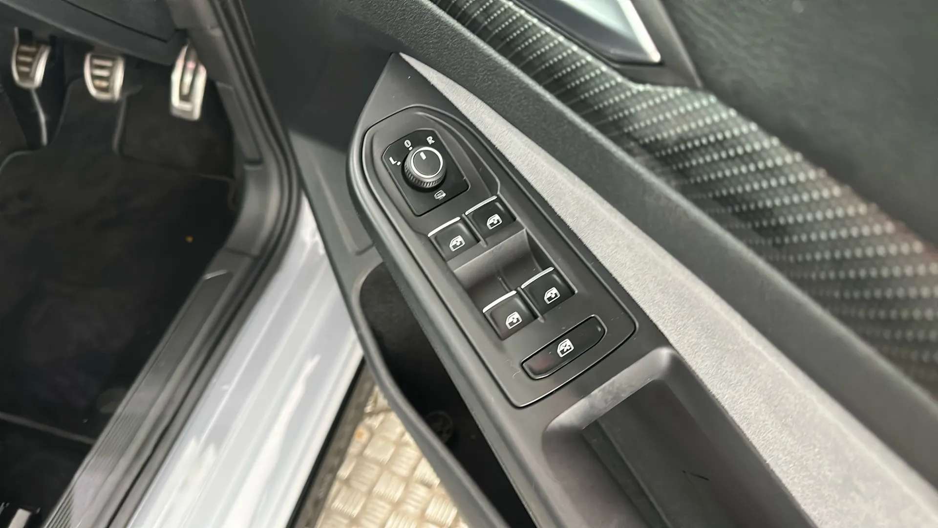 2022 VOLKSWAGEN GOLF 2022 VOLKSWAGEN GOLF