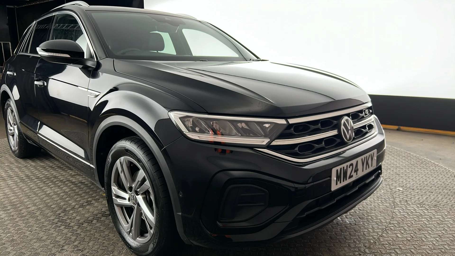 2024 VOLKSWAGEN T-ROC 2024 VOLKSWAGEN T-ROC