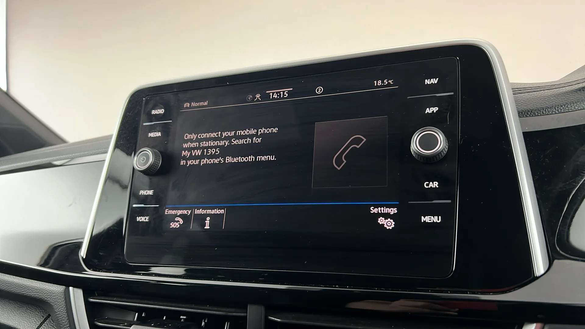 2024 VOLKSWAGEN T-ROC 2024 VOLKSWAGEN T-ROC