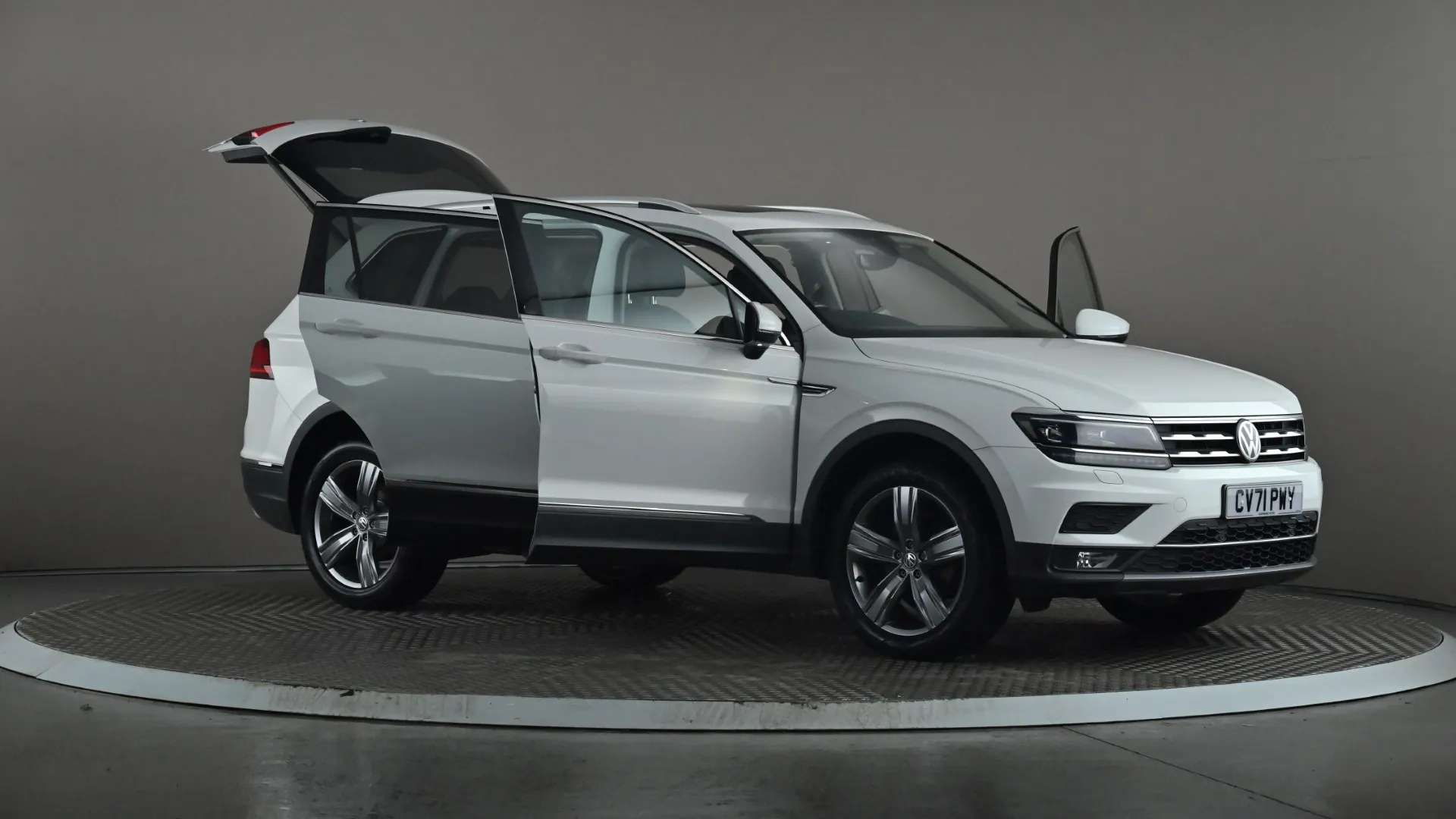2021 VOLKSWAGEN TIGUAN ALLSPACE 2021 VOLKSWAGEN TIGUAN ALLSPACE