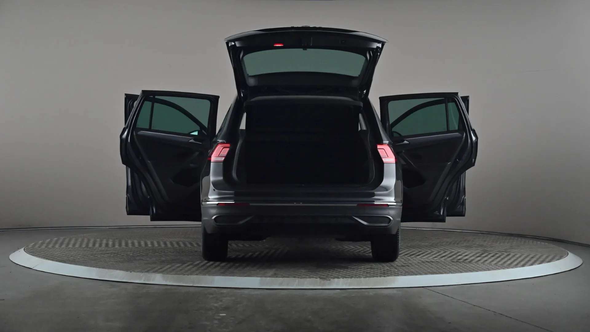 2022 VOLKSWAGEN TIGUAN 2022 VOLKSWAGEN TIGUAN