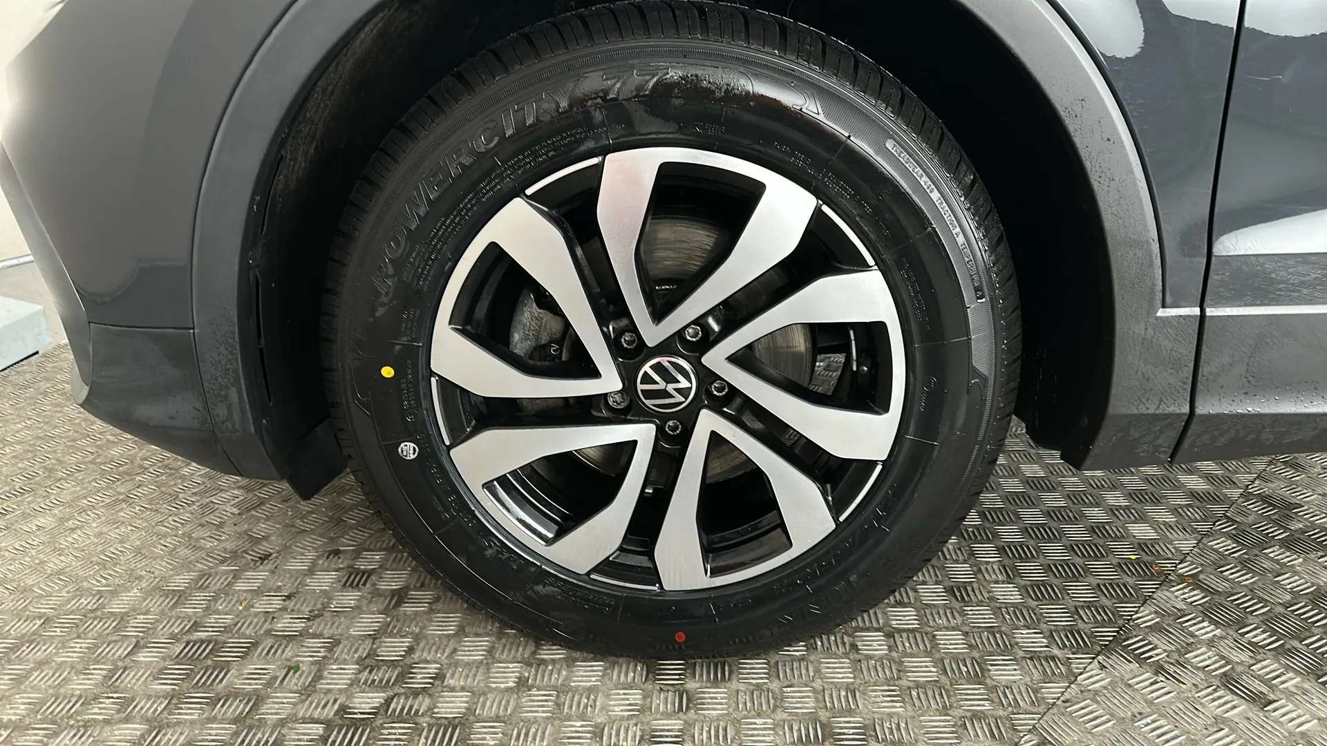 2022 VOLKSWAGEN TIGUAN 2022 VOLKSWAGEN TIGUAN