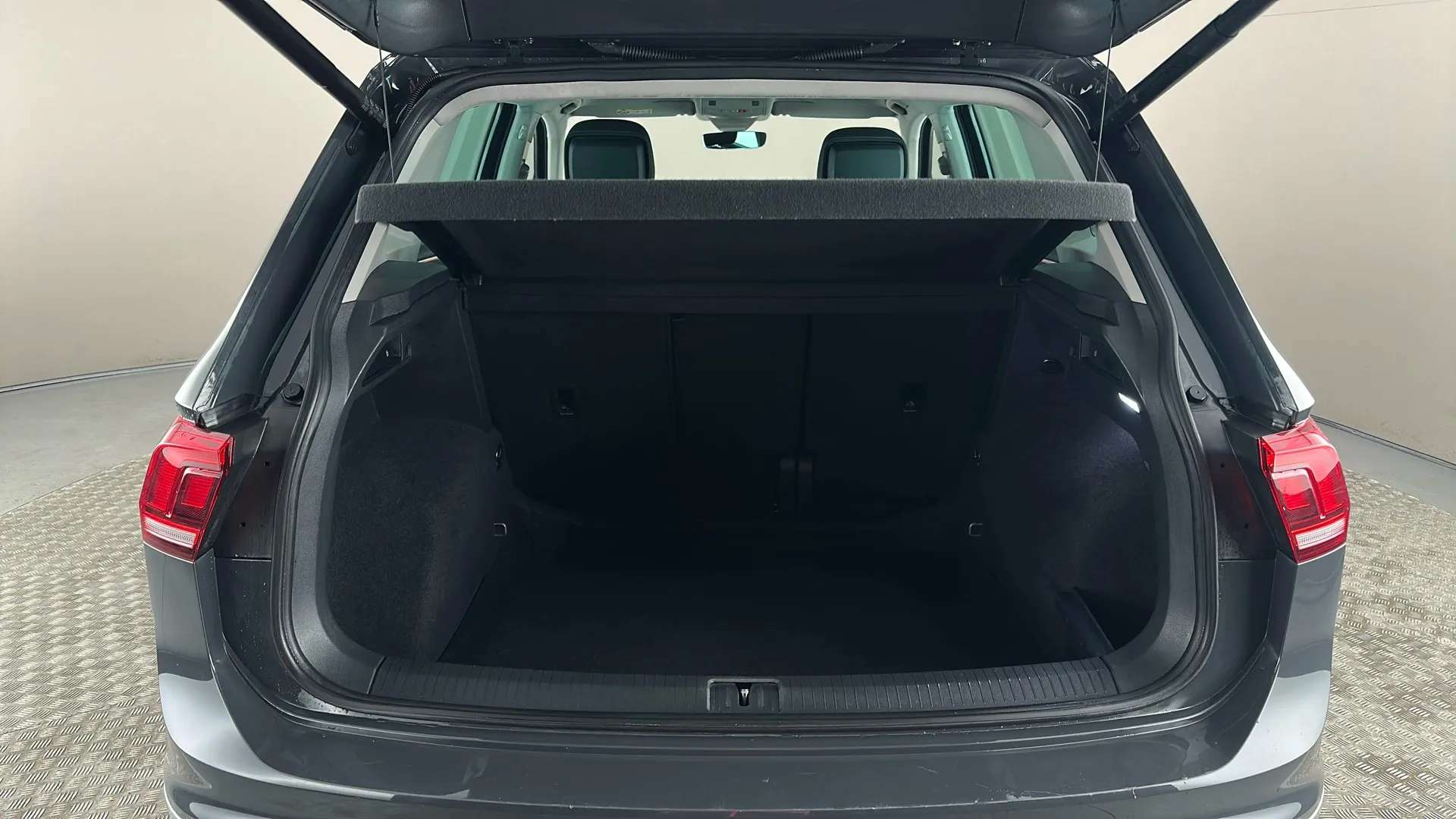 2022 VOLKSWAGEN TIGUAN 2022 VOLKSWAGEN TIGUAN